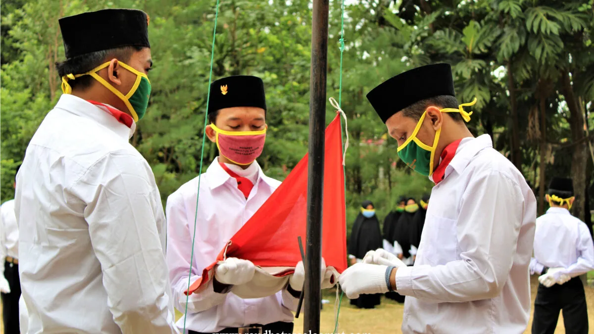Nasehat dari Dr. KH. Abdullah Syukri Zarkasyi, M.A