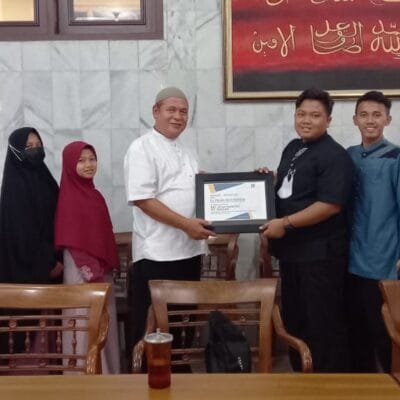 Rihlah Iqtisodiyyah Siswa Akhir KMI Pondok Pesantren Raudhatus Salaam